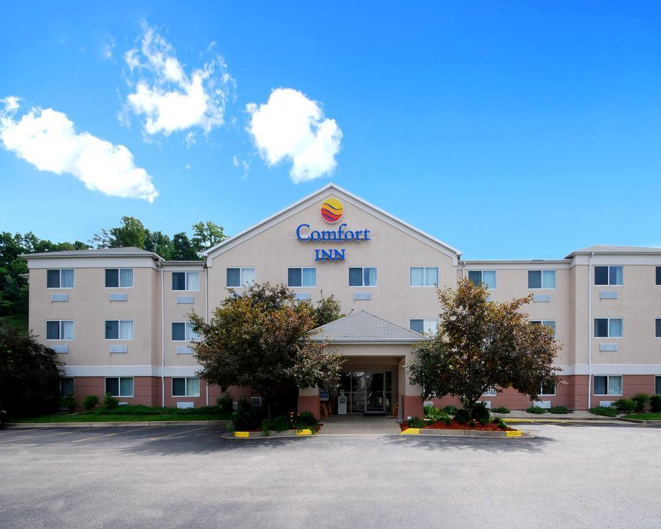 Comfort Inn Barboursville Near Huntington Mall Area Bagian luar foto