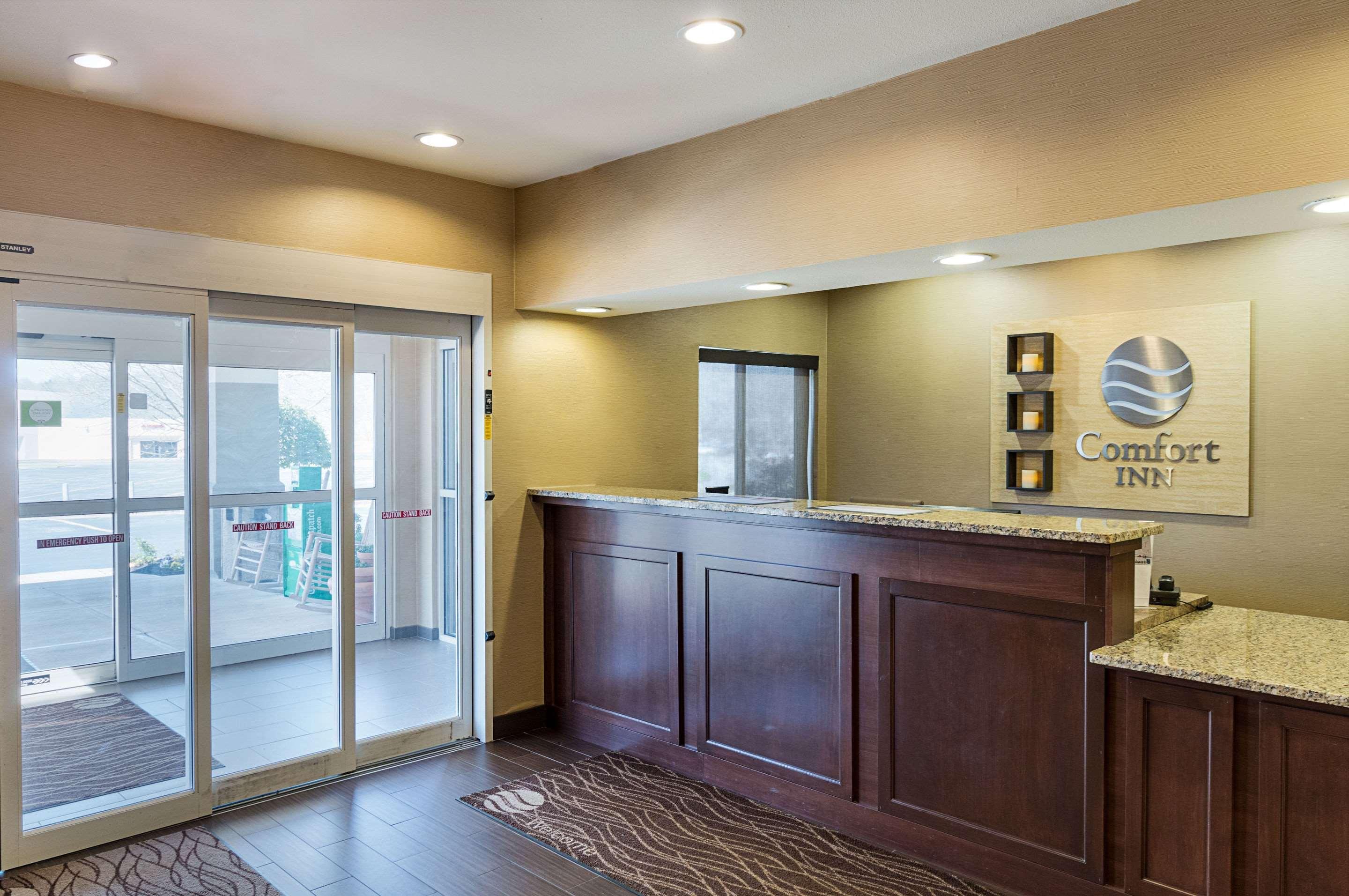 Comfort Inn Barboursville Near Huntington Mall Area Bagian luar foto