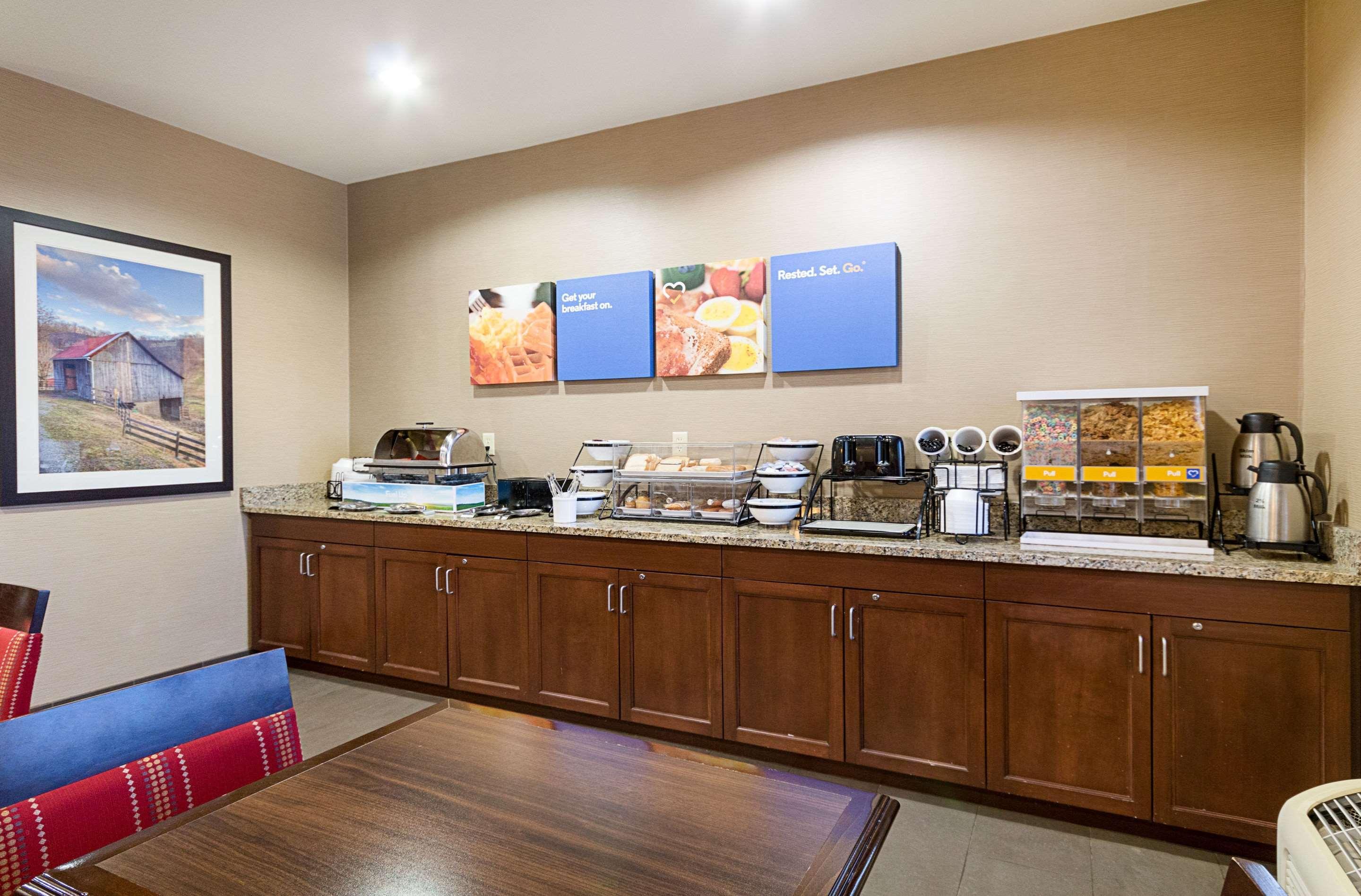 Comfort Inn Barboursville Near Huntington Mall Area Bagian luar foto
